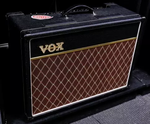 Store Special Product - Vox - AC15C1